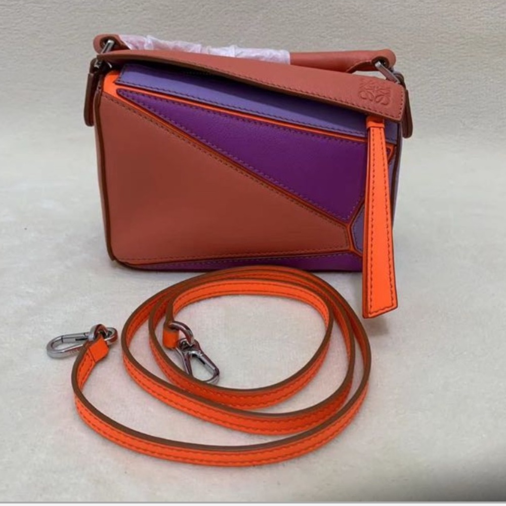Mini Loewe Puzzle in orange and purple